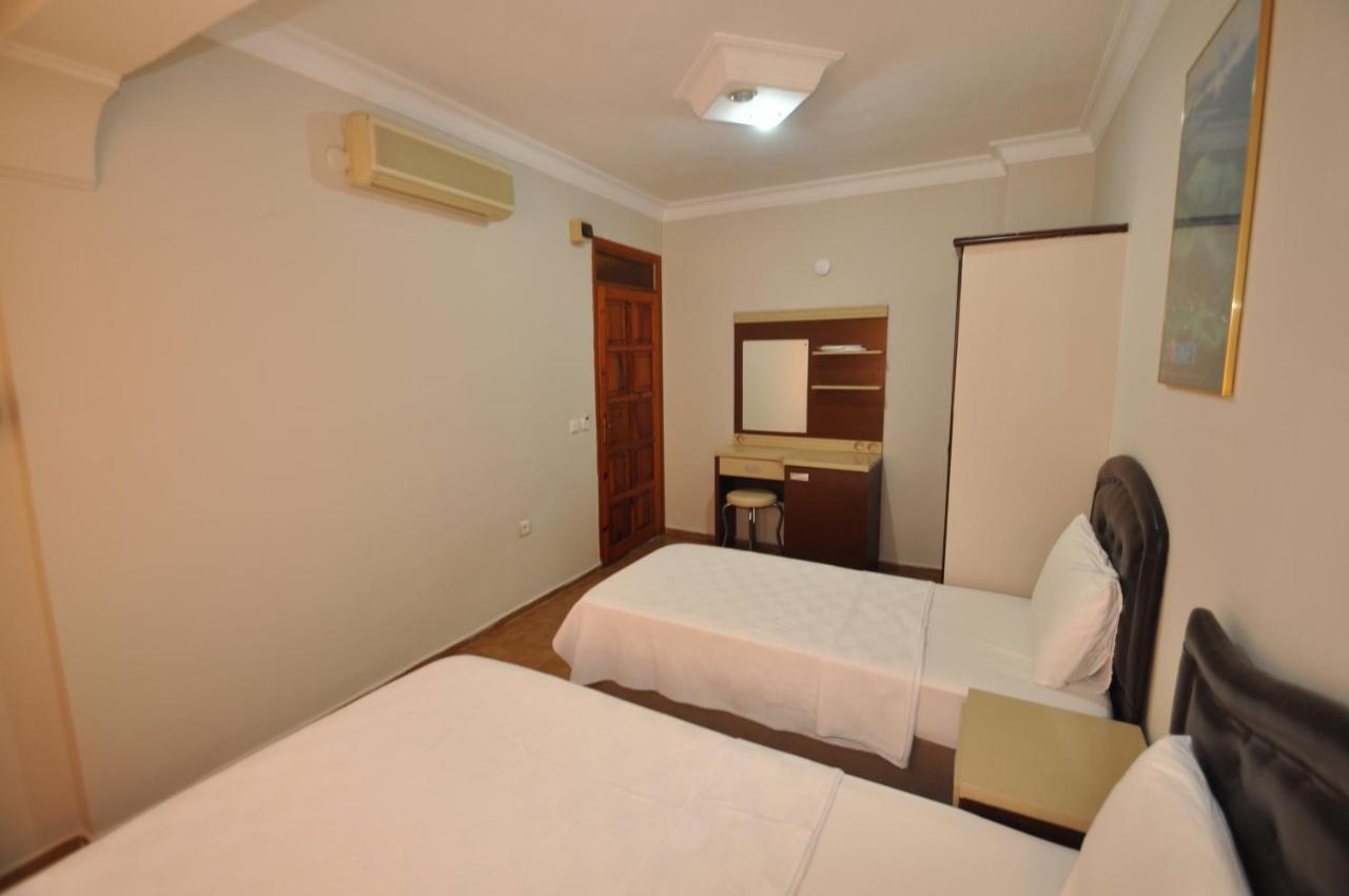 Defne & Zevkim Hotel Marmaris Ngoại thất bức ảnh