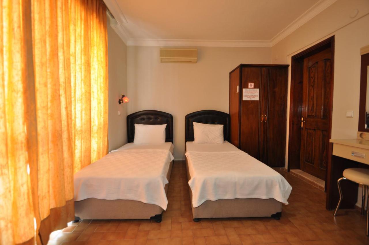 Defne & Zevkim Hotel Marmaris Ngoại thất bức ảnh