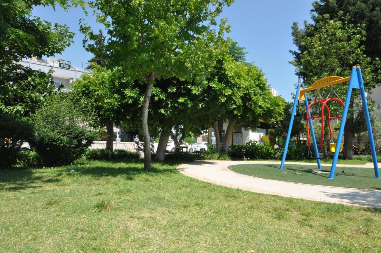 Defne & Zevkim Hotel Marmaris Ngoại thất bức ảnh