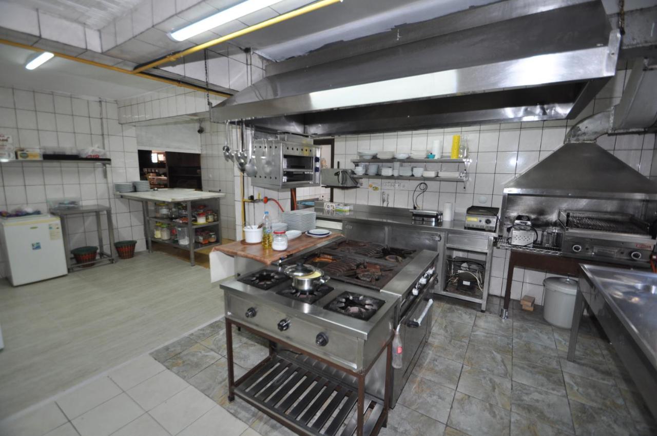 Defne & Zevkim Hotel Marmaris Ngoại thất bức ảnh