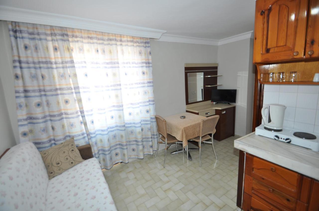Defne & Zevkim Hotel Marmaris Ngoại thất bức ảnh