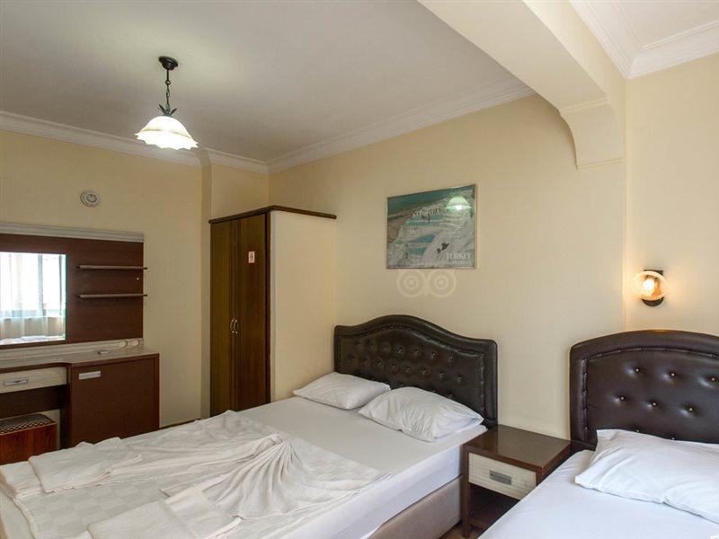 Defne & Zevkim Hotel Marmaris Ngoại thất bức ảnh