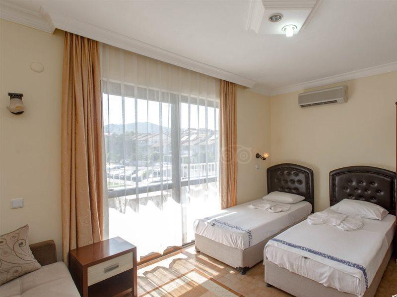 Defne & Zevkim Hotel Marmaris Ngoại thất bức ảnh
